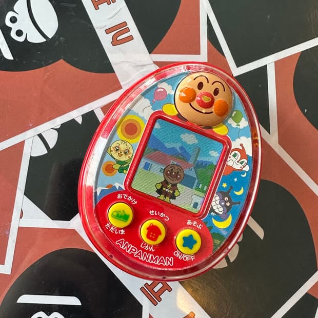ํธ๋นต๋งจ ๋ ํธ๋ก ๋ค๋ง๊ณ ์น tamagotchi