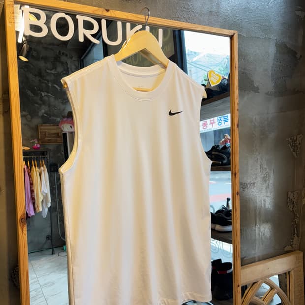 나이키 드라이핏 슬리브리스
