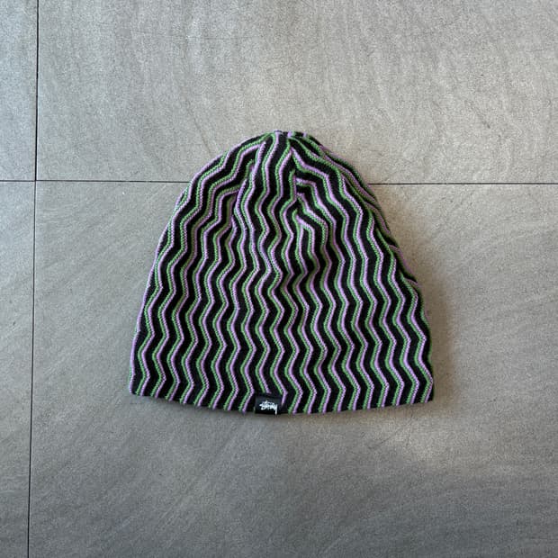 스투시 스컬캡 크링클 스티치 클라우드 비니