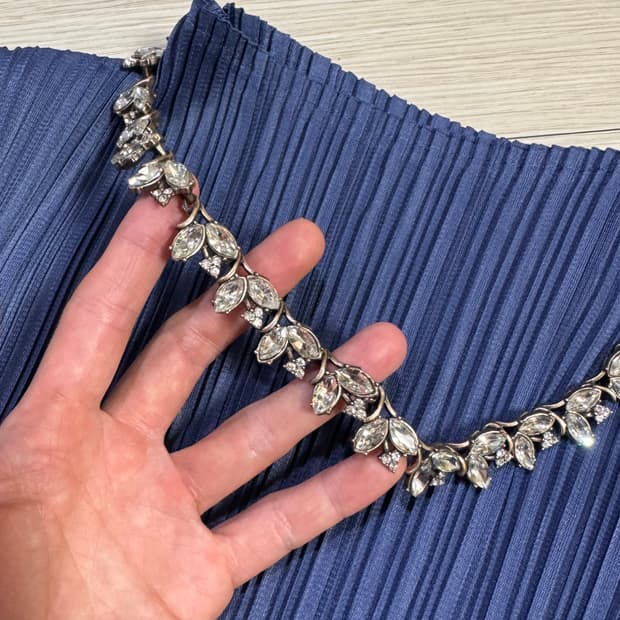 새상품 자라 크리스탈 엔틱 스타일 네크리스 목걸이 타임 오브제 마쥬 마인