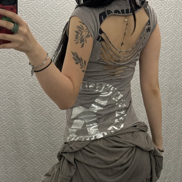 빈티지 재팬 Y2K 레트로 락펑크 갸루 스컬 데미지 숏슬리브 K0513