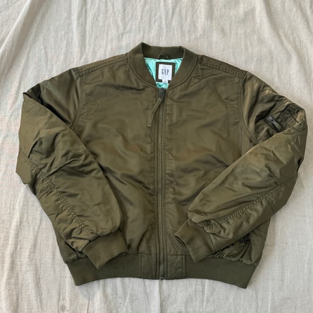 Gap 갭 우먼 카키 항공점퍼 M