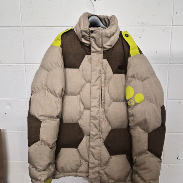 105) DC 스노우보드 보드복 패딩 팝니다