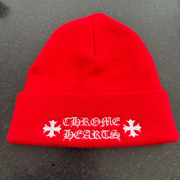 크롬하츠 비니 판매합니다.