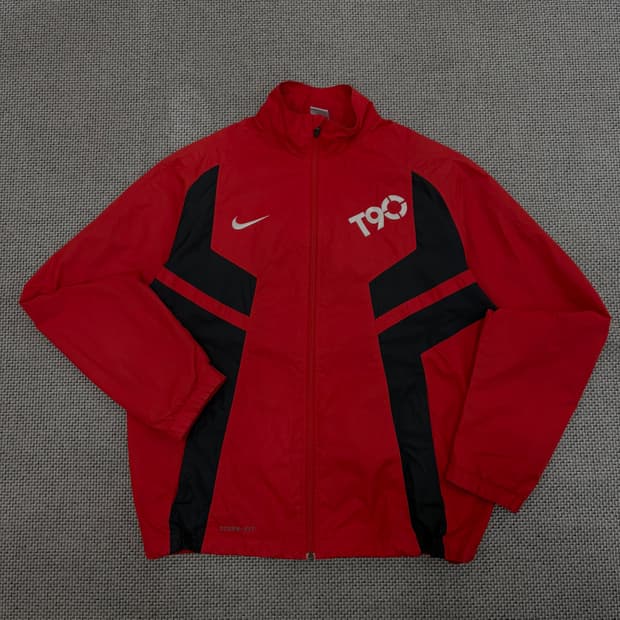 Nike Total 90스톰핏 바람막이 