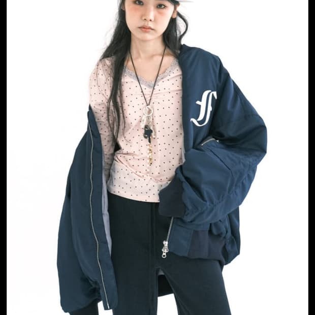 구해요) 샵페어리 봄버자켓 네이비