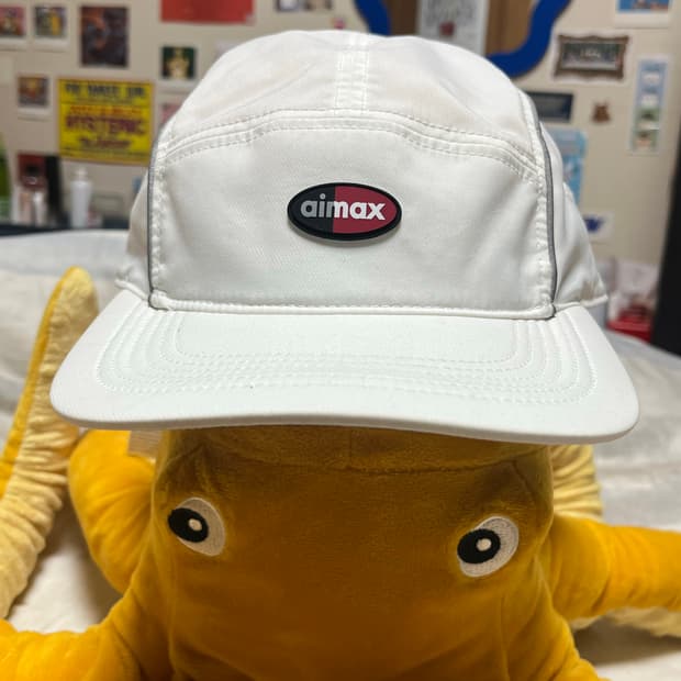 슈프림 나이키 캠프캡 모자 에어맥스 화이트 판매
