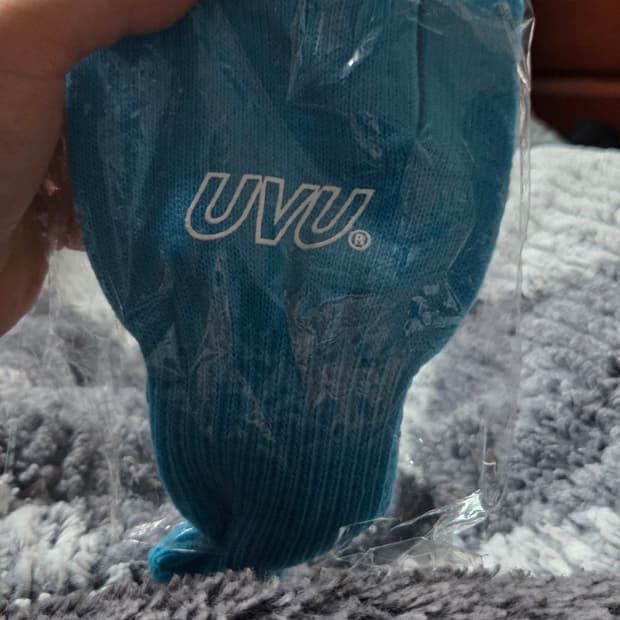 Uvu 시카고 장갑