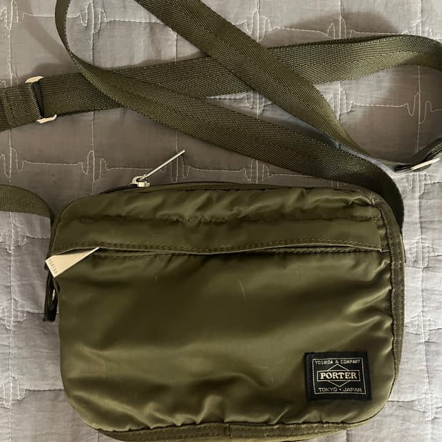포터 프레임 숄더백 