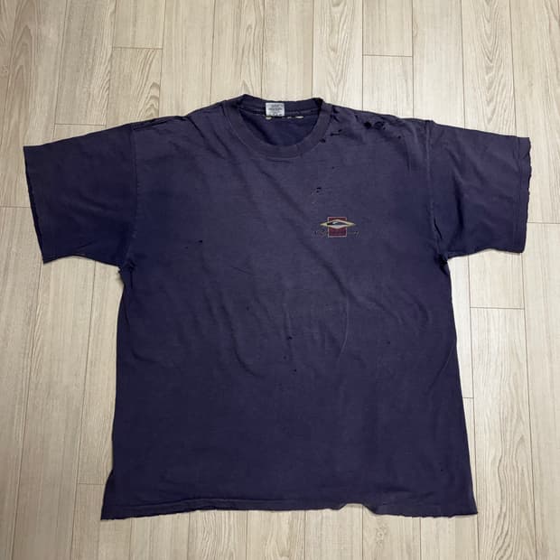 빈티지 트레쉬드 퀵 실버 티셔츠