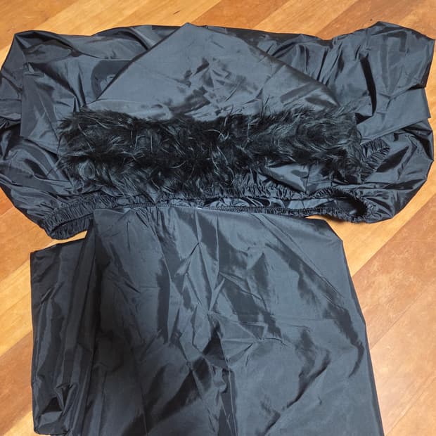 이지 Wb 10, Pt 03 판매합니다( 둘다 3사이즈)