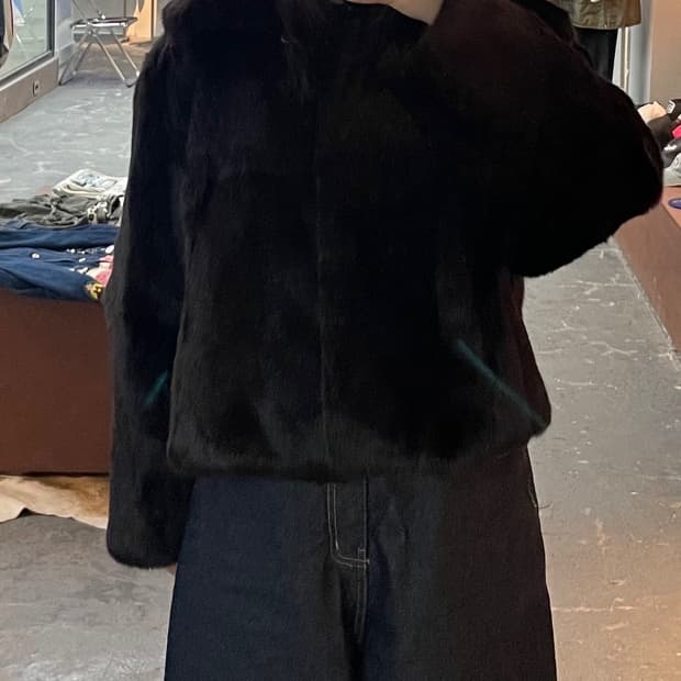 Vert Dense 모피 안감 레이온 퍼 자켓 H1979