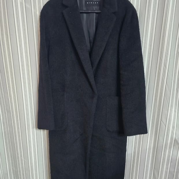 (42)시슬리 블랙 앙고라 핸드메이드 코트