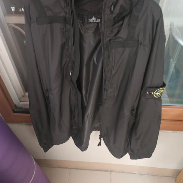 스톤아일랜드 나일론 바람막이