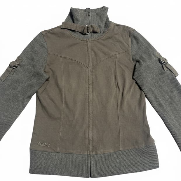 세릭 24FW BIZO DETAIL ZIP UP 카키