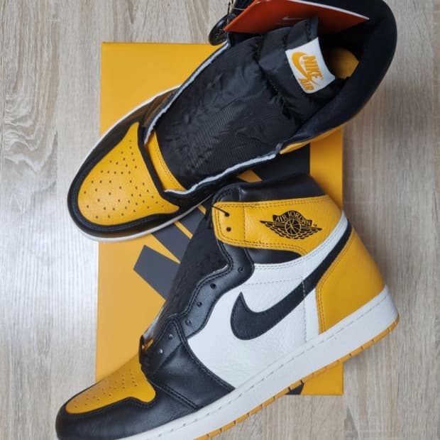 [300]조던1 하이 OG 택시 