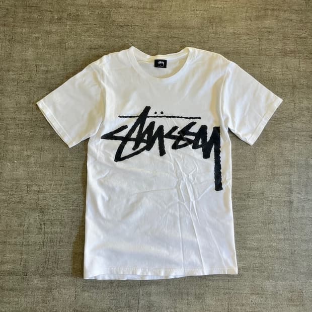 Stussy 스투시 올드스쿨스트릿 스탁로고 반팔티셔츠