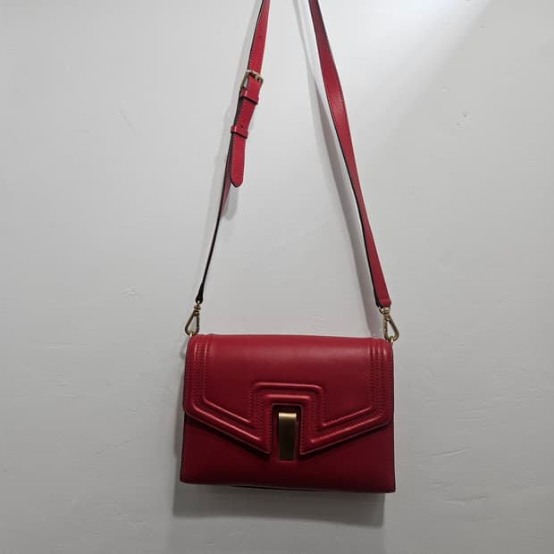 조이그라이슨(JOY GRYSON) 나오미백 레드 컬러 크로스백
