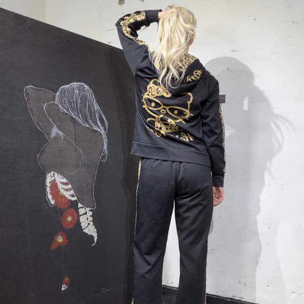 헬로키티 레오파드 빅로고 라떼 갸루 져지 트레이닝 셋업 S