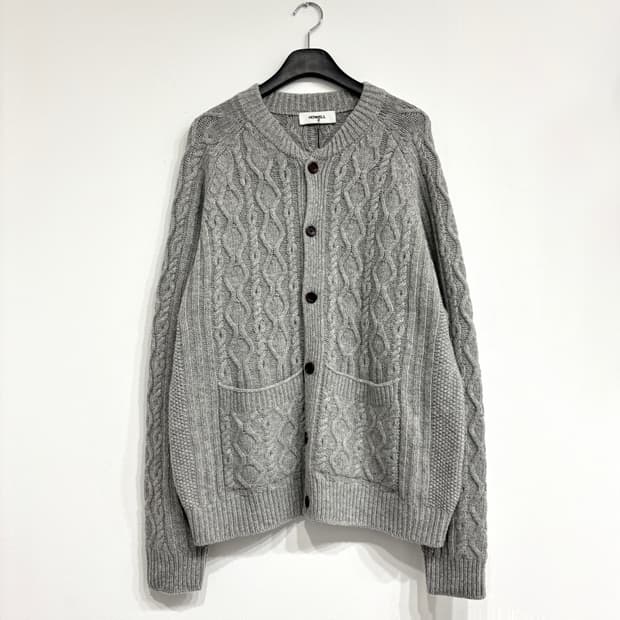 [새상품] 꽈배기 니트 가디건