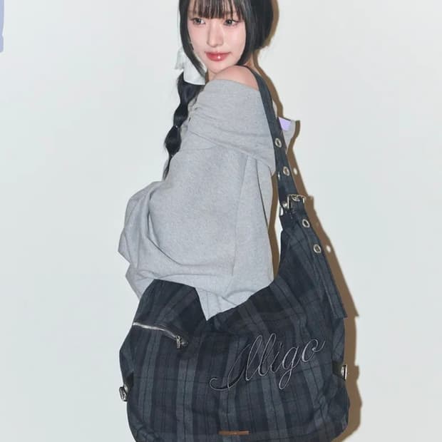 일리고 레터 빅 숄더백