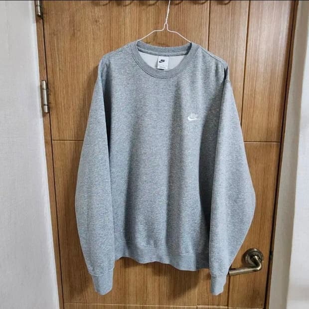 (110)나이키 클럽 크루탑 맨투맨