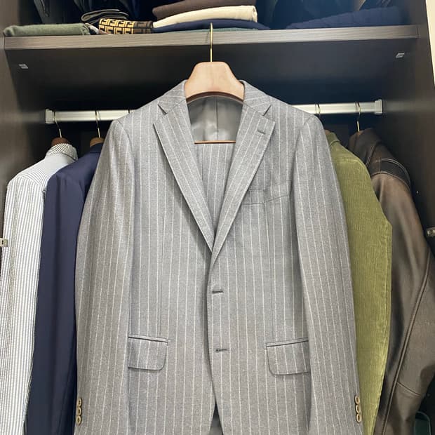 링자켓(Ring Jacket) 블랙라벨 그레이 스트라이프 수트(46)