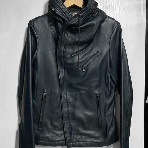 00s 캐서린햄넷 에일리언 후드 가죽 자켓