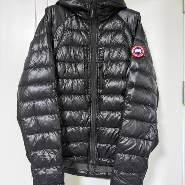 캐나다구스 하이브릿지 라이트 유광 경량패딩