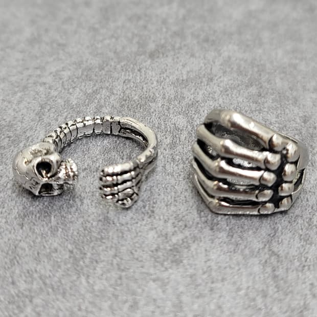 skull ring set