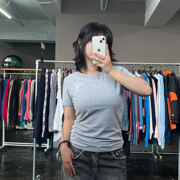 Abercrombie 미니 백로고 포인트 반팔