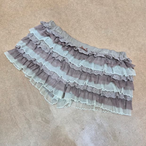 젤라또 피케 프릴 캉캉 숏팬츠