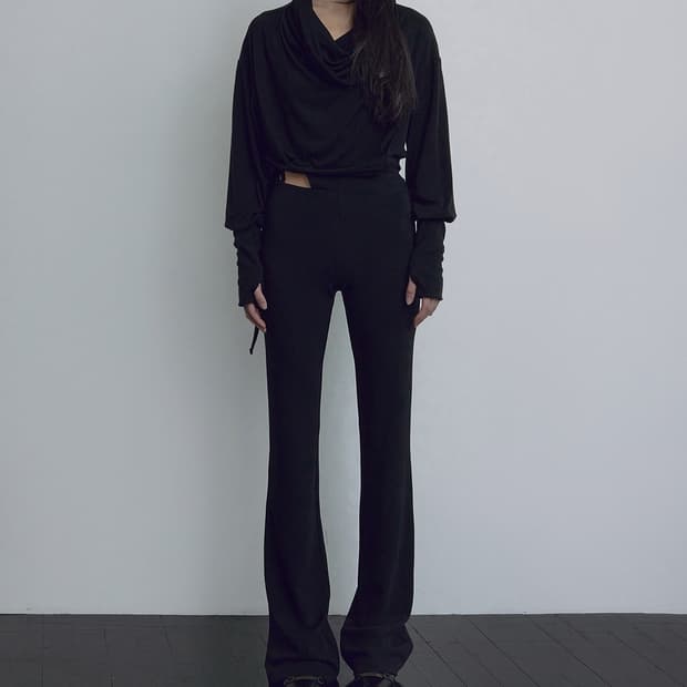 보헤미안서울 카울 넥 후드티 블랙