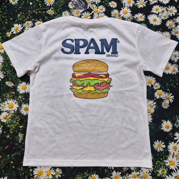 SPAM 스팸 반팔티 여성M 새상품