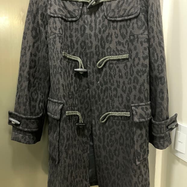 히스테릭 글래머 레오파드 코트