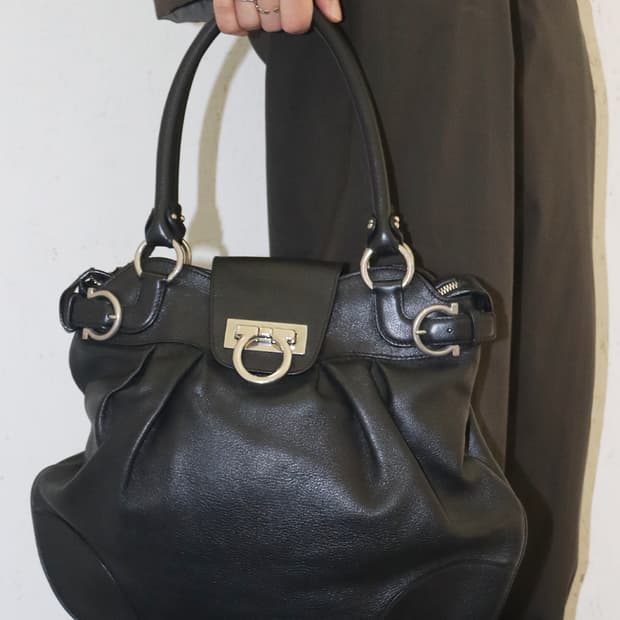 살바토레 페레가모 간치니 핸드백