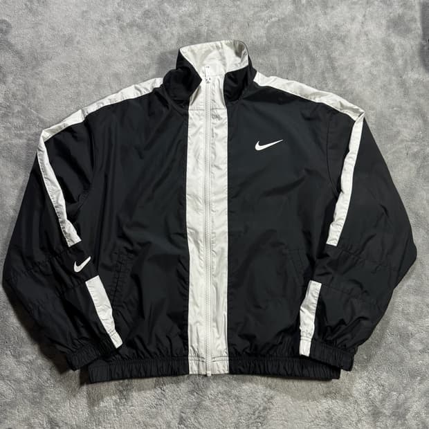 나이키 여성 배색 바람막이