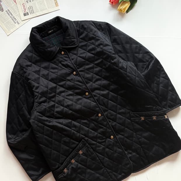 DAKS 닥스 블랙 퀄팅 자켓