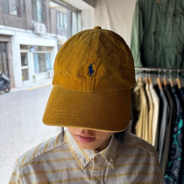 Polo Ralph Lauren 코듀로이 볼캡