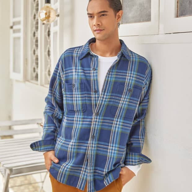 유니클로 슬럽 코튼 체크 롱슬리브 셔츠