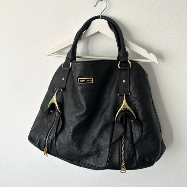 지미추 블랙 레더 메탈 숄더백