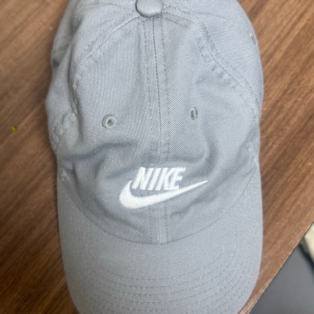 나이키 퓨츄라 워시캡 그레이 S/M