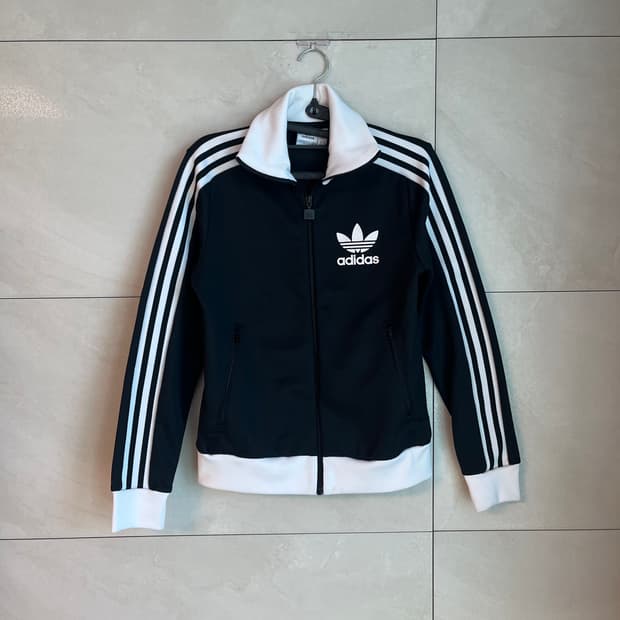 아디다스 클래식 파이어버드 검,흰 져지 [S]