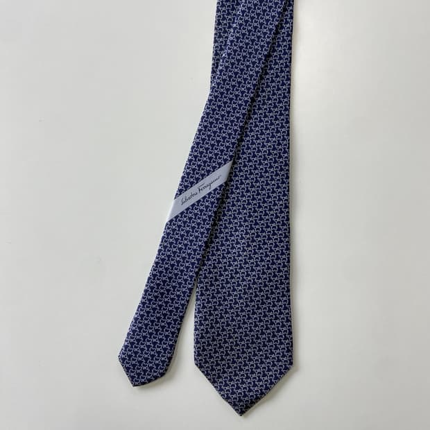 신형 페레가모(Ferragamo) 명품 정품 넥타이