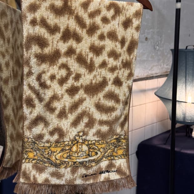 OS ) Vivienne Westwood (terry)