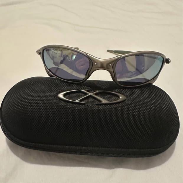 Authentic Oakley Juliet