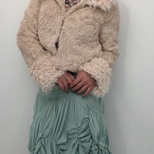 연핑크 크롭 퍼자켓