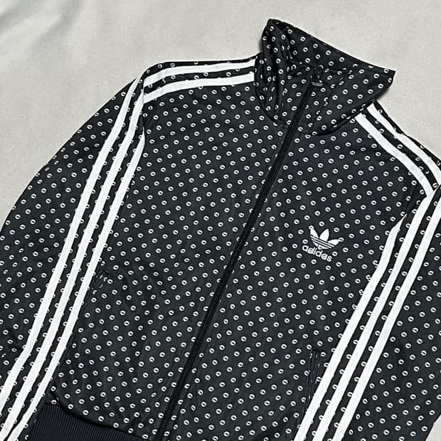 95 아디다스 여성용 입술 도트 블랙 트랙탑