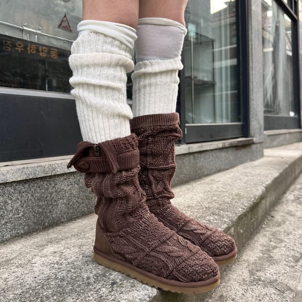 00s 브라운 어그 카디 니트 부츠
