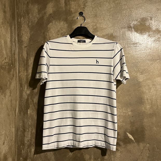 헤지스 반팔티셔츠